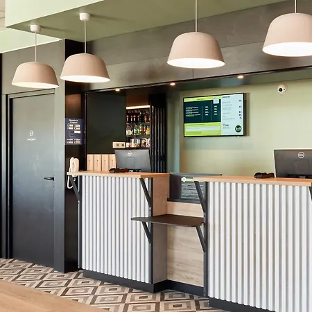 Hotel Meaux 3 Etoiles 3*